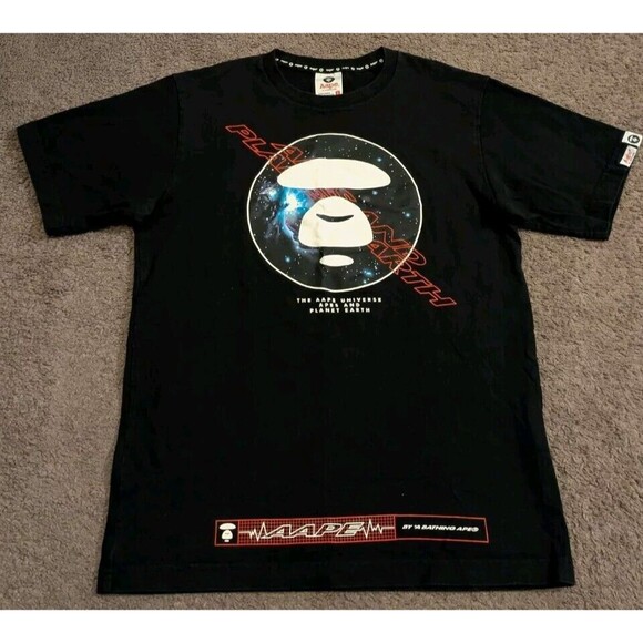 Aape By a Bathing Ape The Aape Universe Apes and Planet Earth T-Shirt Men's S - Picture 1 of 8